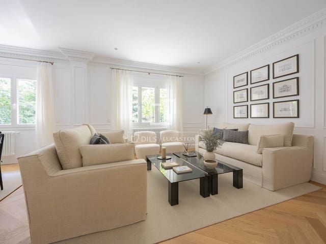 3 soveværelse Lejlighed til salg i Castellana, Madrid by - € 2.820.000 (Ref: 10004462)