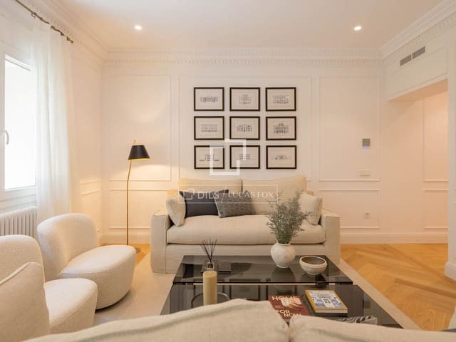 3 soveværelse Lejlighed til salg i Castellana, Madrid by - € 2.820.000 (Ref: 10004462)