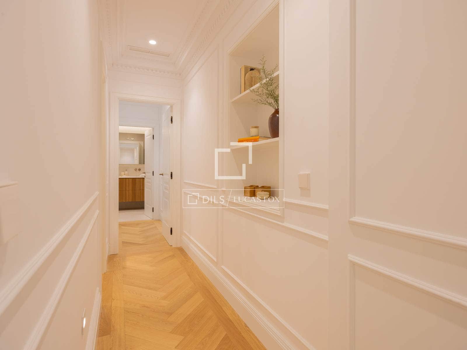 3 soveværelse Lejlighed til salg i Madrid by - € 2.820.000 (Ref: 10004462)