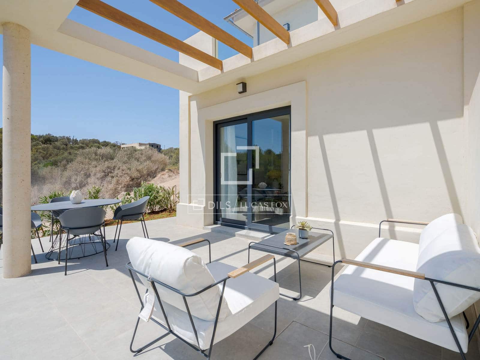 2 sypialnia Willa na sprzedaż w Cala Romantica z basenem garażem - 428 000 € (Ref: 10004463)