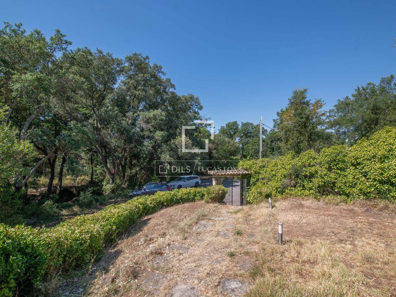 3 soveværelse Villa til salg i Santa Cristina d'Aro med swimmingpool garage - € 649.000 (Ref: 10004465)