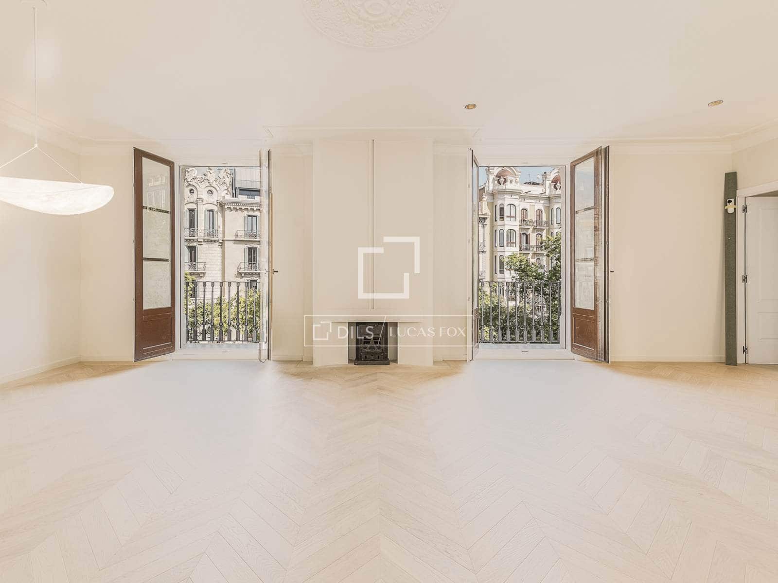 3 soveværelse Lejlighed til salg i Barcelona by - € 1.750.000 (Ref: 10004622)
