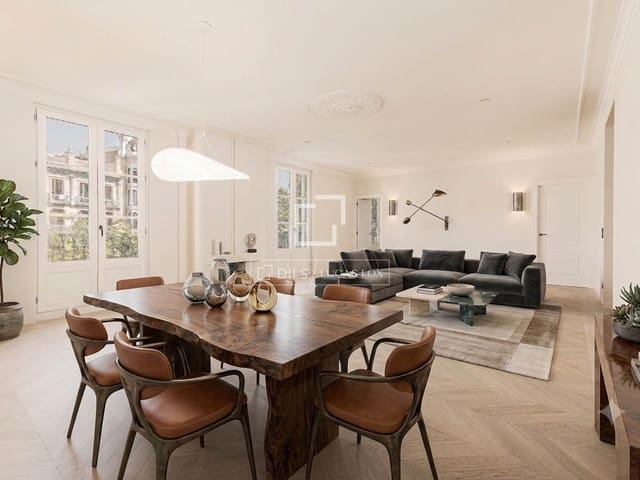 3 soveværelse Lejlighed til salg i Eixample, Barcelona by - € 1.750.000 (Ref: 10004622)