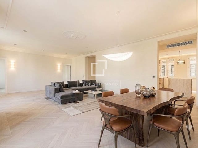 3 soveværelse Lejlighed til salg i Eixample, Barcelona by - € 1.750.000 (Ref: 10004622)