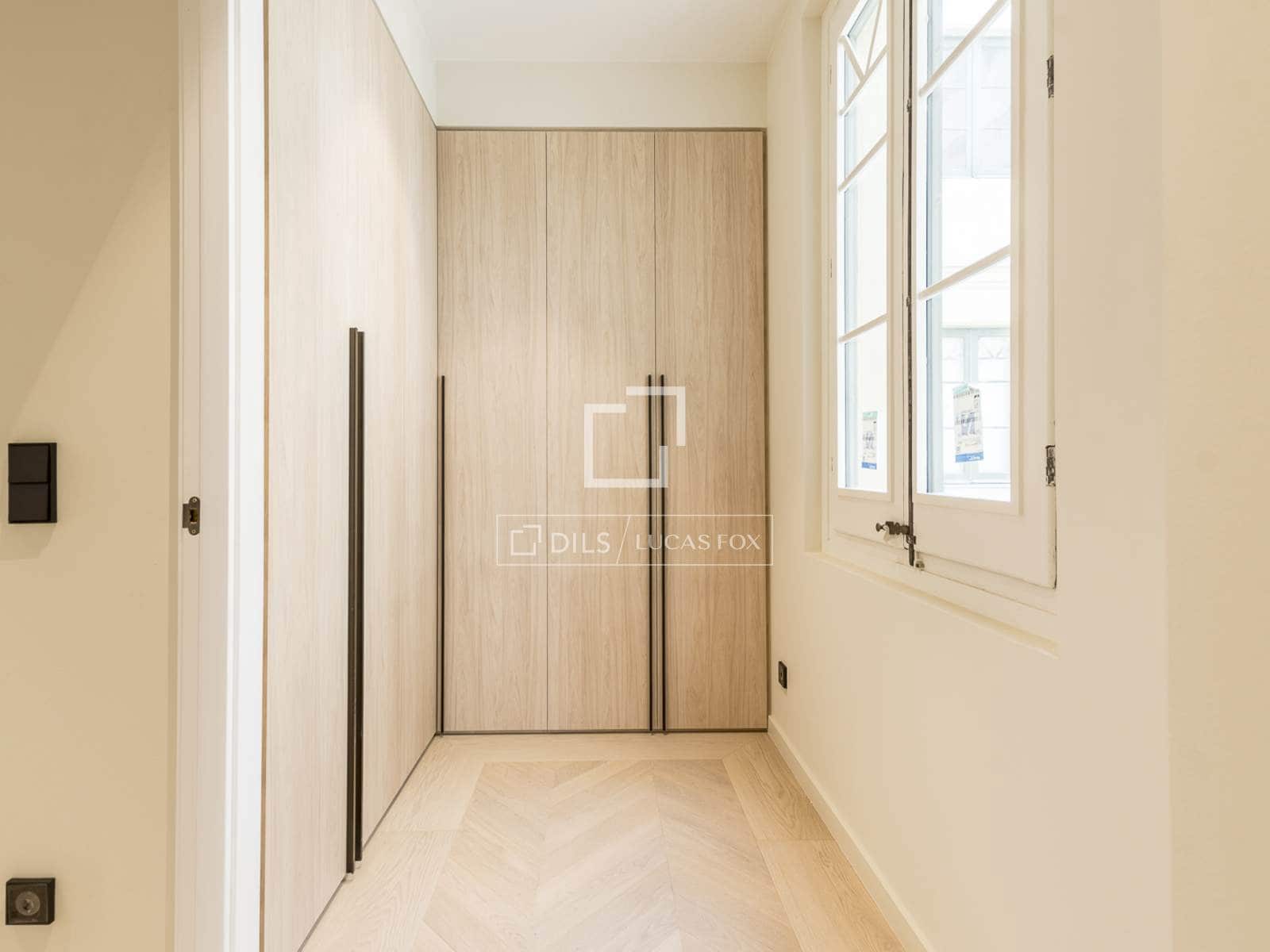 3 soveværelse Lejlighed til salg i Barcelona by - € 1.750.000 (Ref: 10004622)