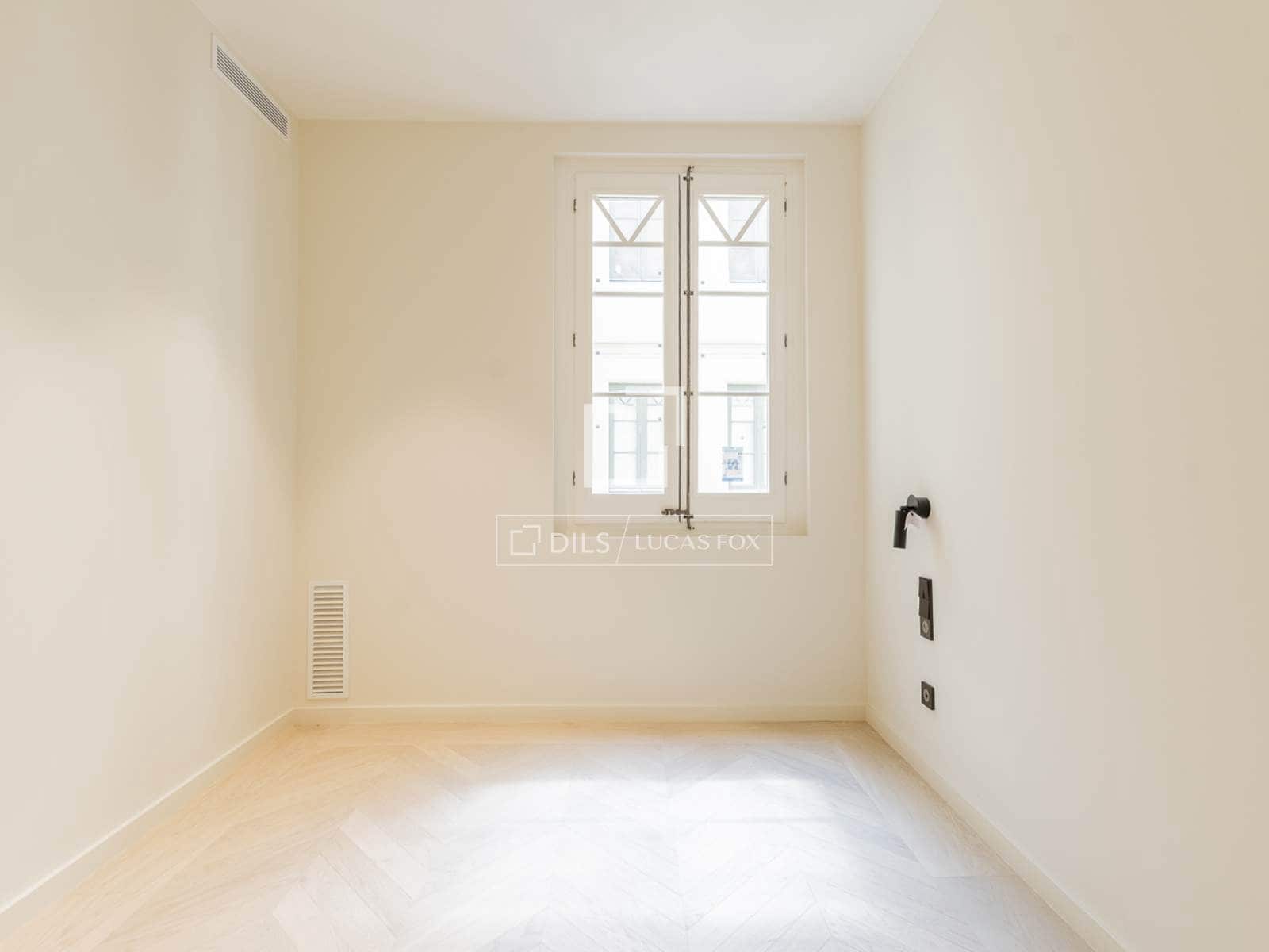 3 soveværelse Lejlighed til salg i Barcelona by - € 1.750.000 (Ref: 10004622)