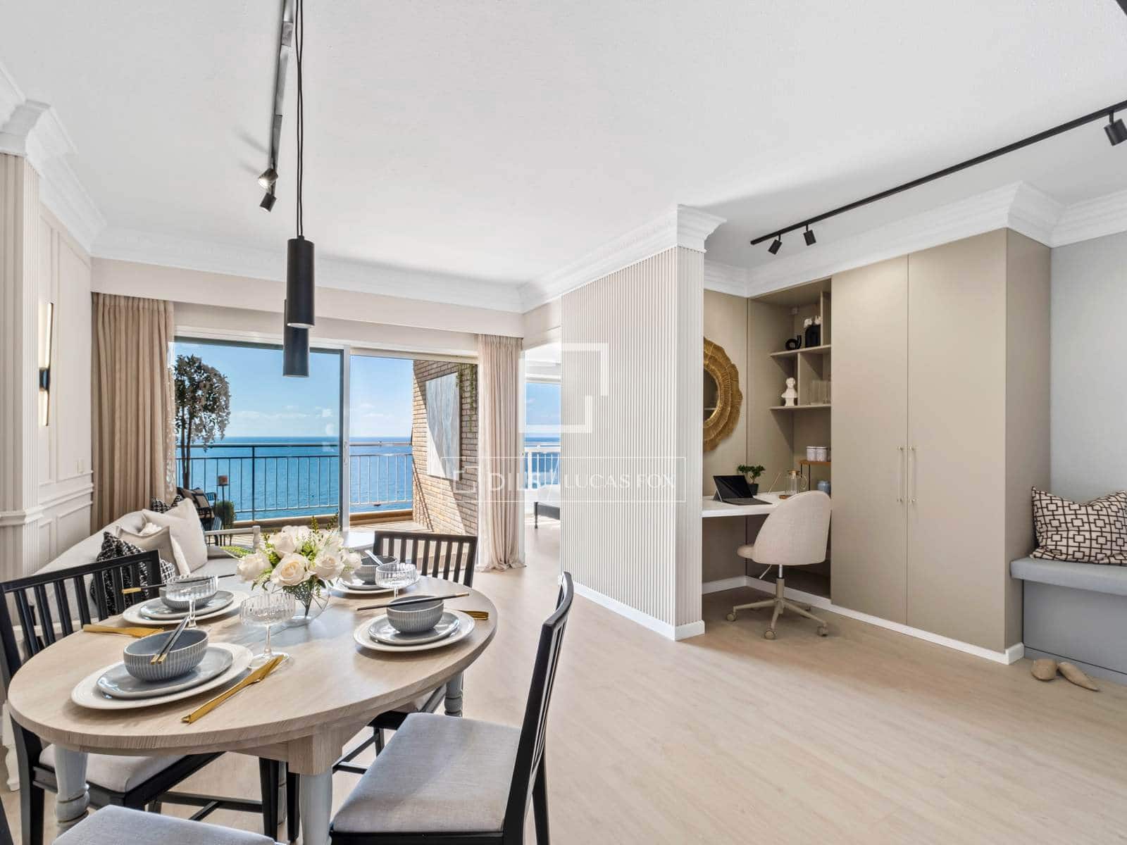 1 soverom Leilighet til salgs i Alicante by med svømmebasseng - € 369 000 (Ref: 10004703)