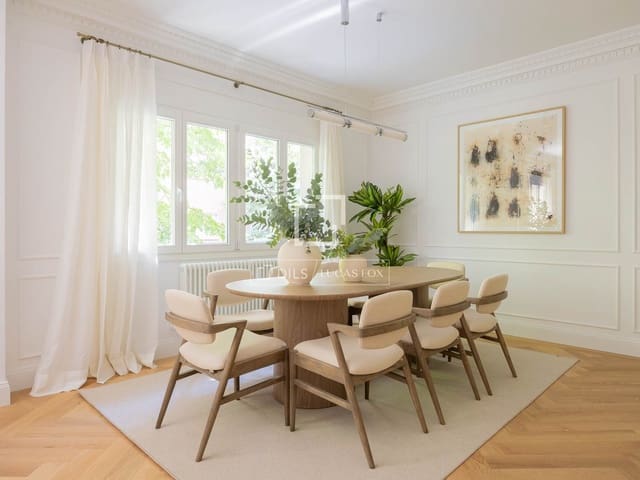3 bedroom Apartment for sale in Castellana, Madrid city - € 2,820,000 (Ref: 10004704)