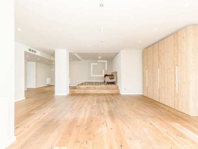 3 slaapkamer Appartement te koop in Barcelona stad - € 990.000 (Ref: 10004708)