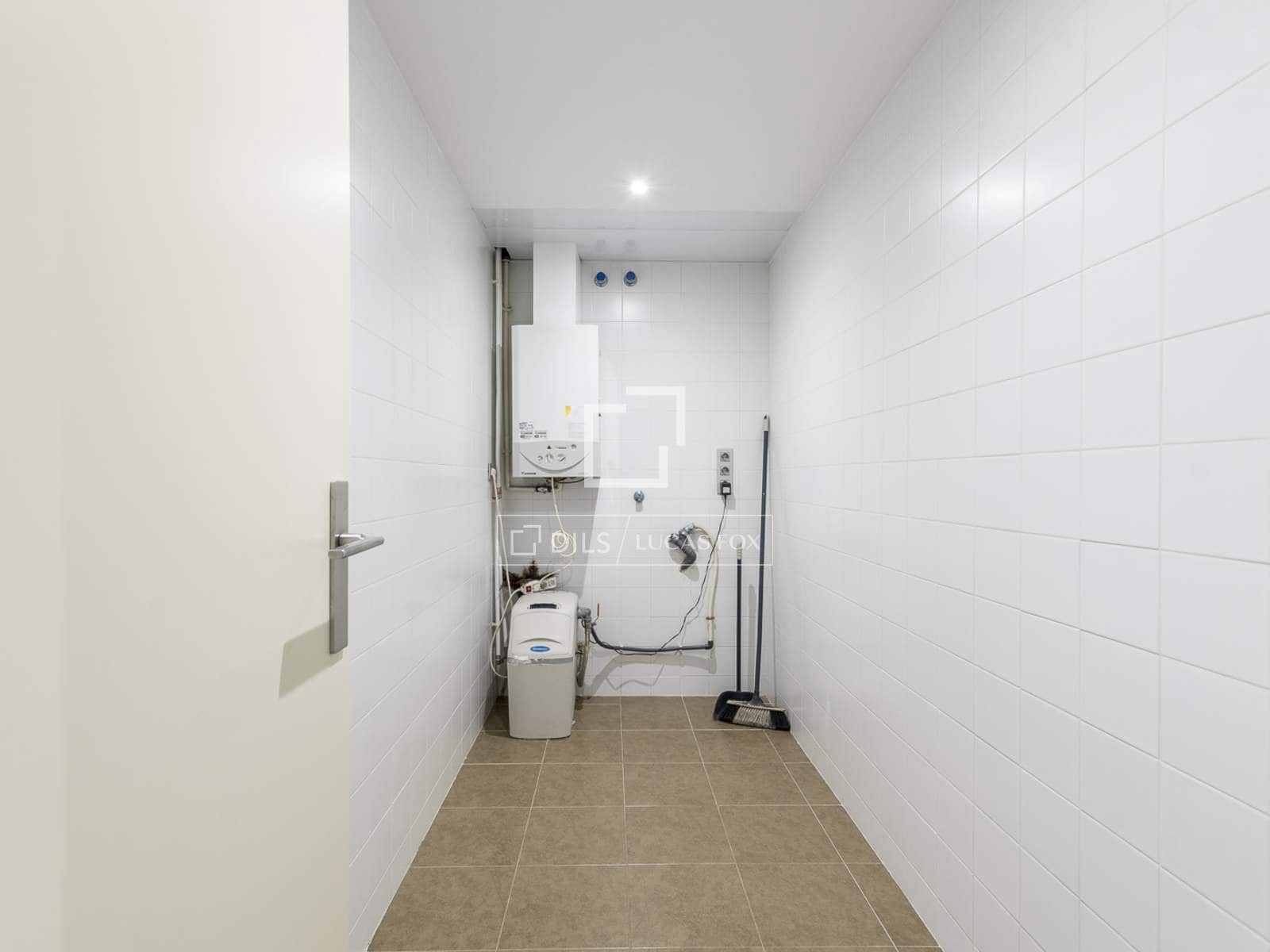 3 slaapkamer Appartement te koop in Barcelona stad - € 990.000 (Ref: 10004708)