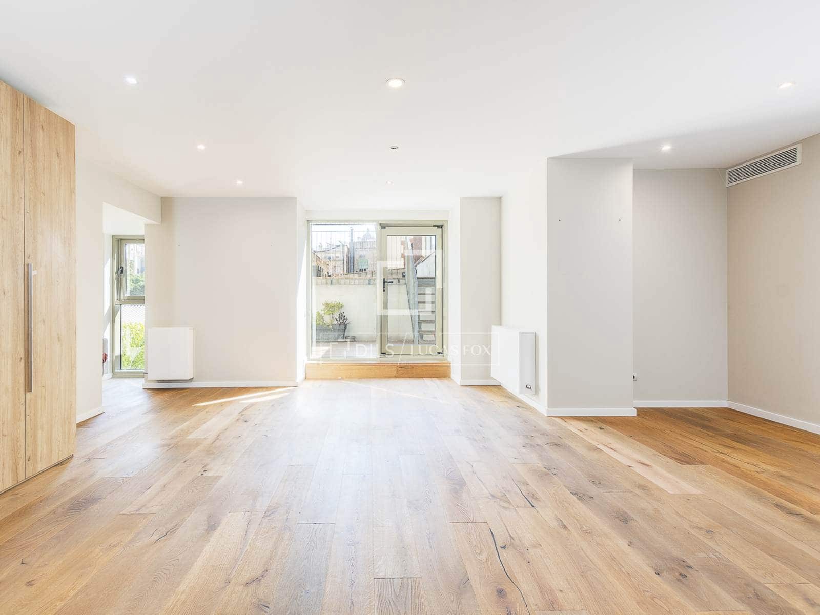 3 slaapkamer Appartement te koop in Barcelona stad - € 990.000 (Ref: 10004708)