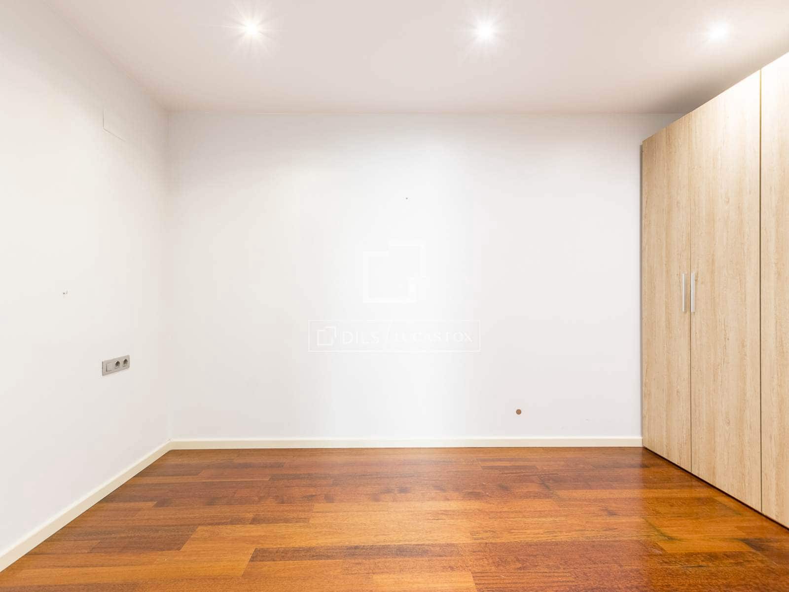 3 slaapkamer Appartement te koop in Barcelona stad - € 990.000 (Ref: 10004708)