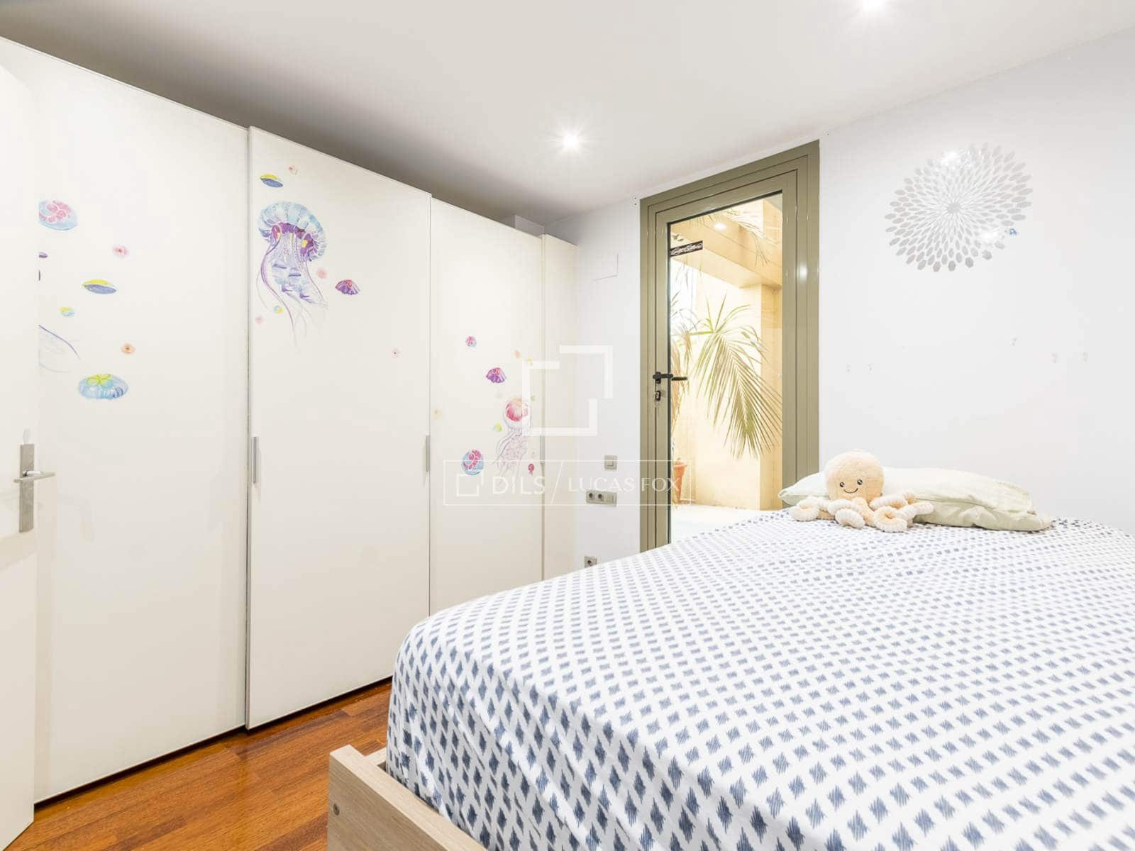 3 slaapkamer Appartement te koop in Barcelona stad - € 990.000 (Ref: 10004708)