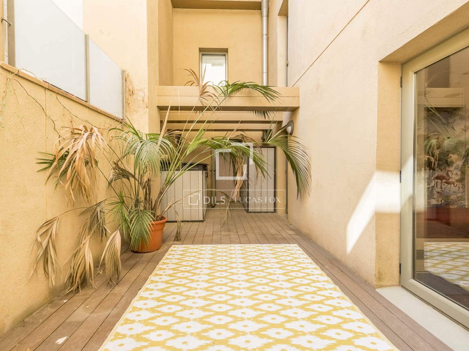 3 slaapkamer Appartement te koop in Barcelona stad - € 990.000 (Ref: 10004708)