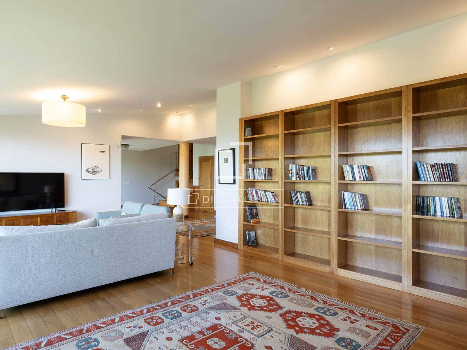 4 slaapkamer Villa te koop in A Caeira met zwembad garage - € 1.300.000 (Ref: 10007088)