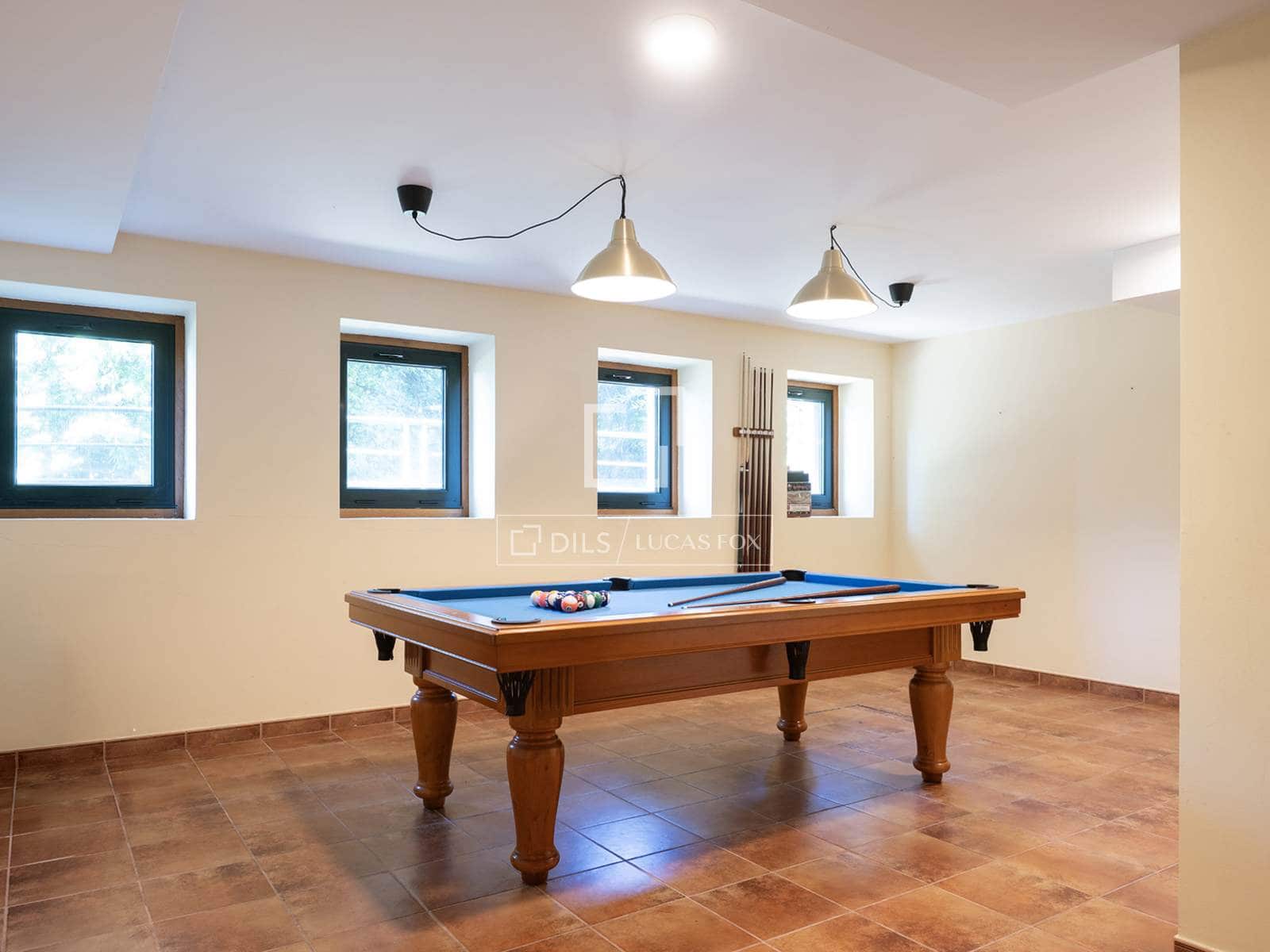 4 slaapkamer Villa te koop in A Caeira met zwembad garage - € 1.300.000 (Ref: 10007088)