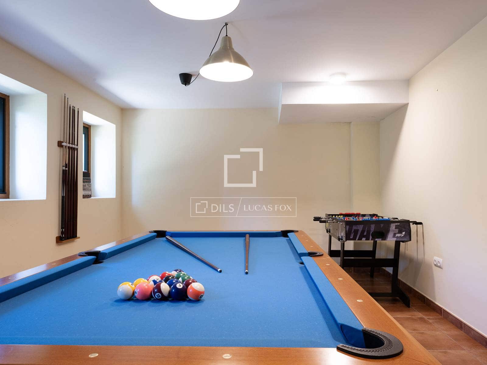 4 slaapkamer Villa te koop in A Caeira met zwembad garage - € 1.300.000 (Ref: 10007088)
