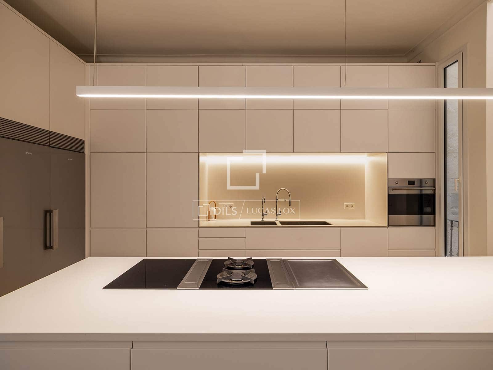 3 sypialnia Apartament do wynajęcia w Miasto Barcelona - 5 000 € (Ref: 10007739)