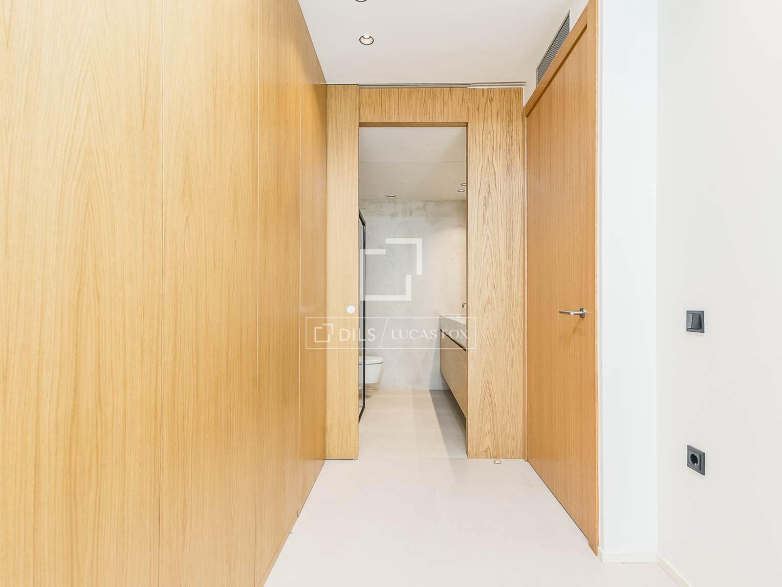 2 slaapkamer Appartement te koop in Barcelona stad met zwembad - € 635.000 (Ref: 10007740)