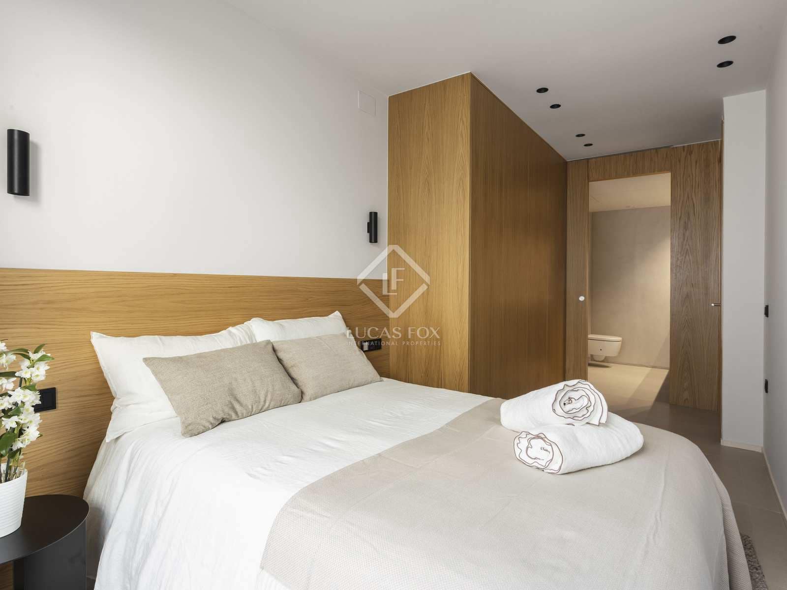 2 slaapkamer Appartement te koop in Barcelona stad met zwembad - € 635.000 (Ref: 10007740)