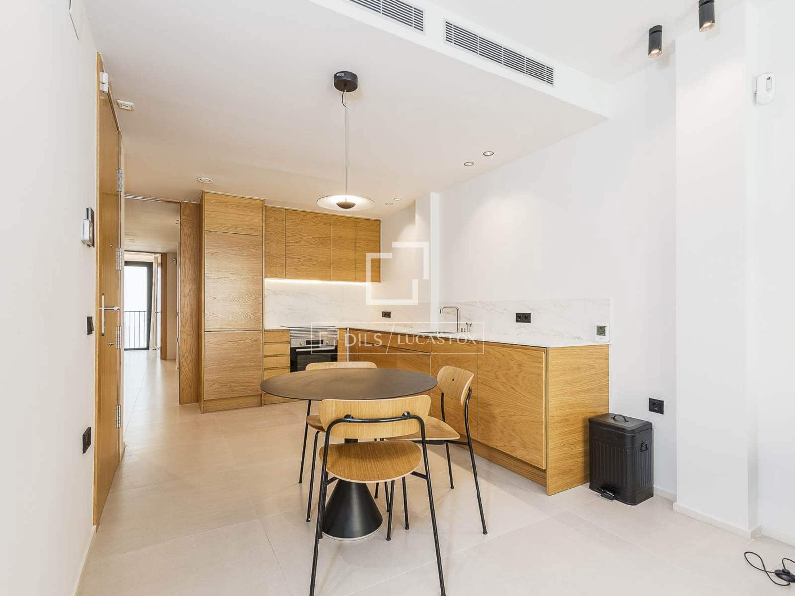 2 slaapkamer Appartement te koop in Barcelona stad met zwembad - € 635.000 (Ref: 10007740)