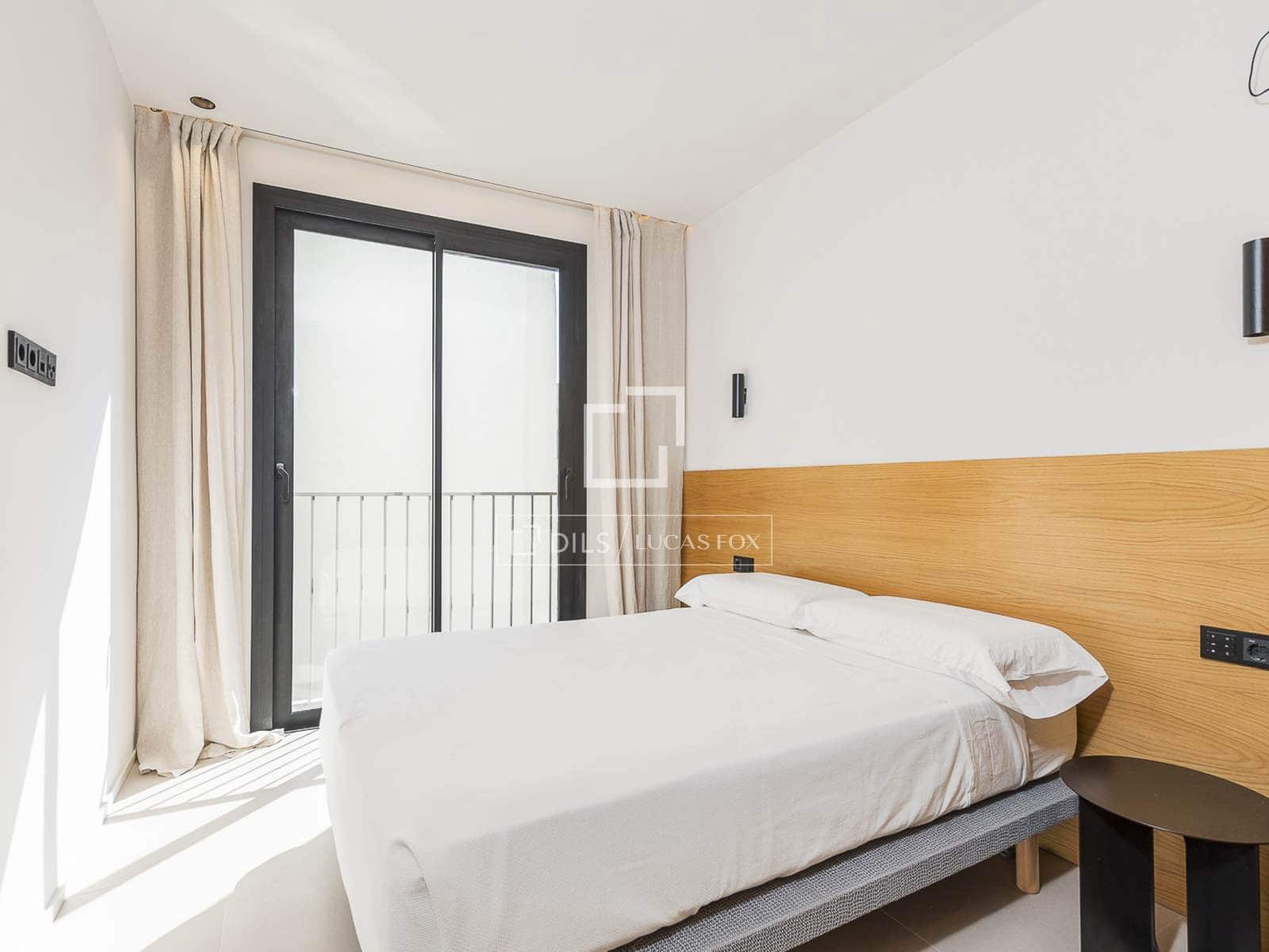 2 slaapkamer Appartement te koop in Barcelona stad met zwembad - € 635.000 (Ref: 10007740)