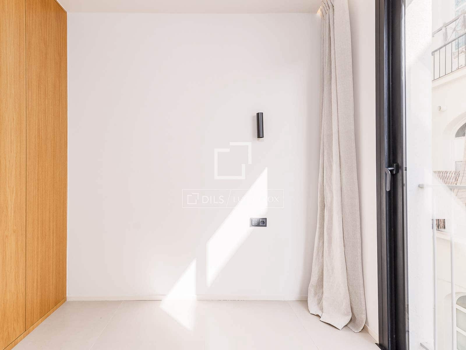 2 slaapkamer Appartement te koop in Barcelona stad met zwembad - € 635.000 (Ref: 10007740)