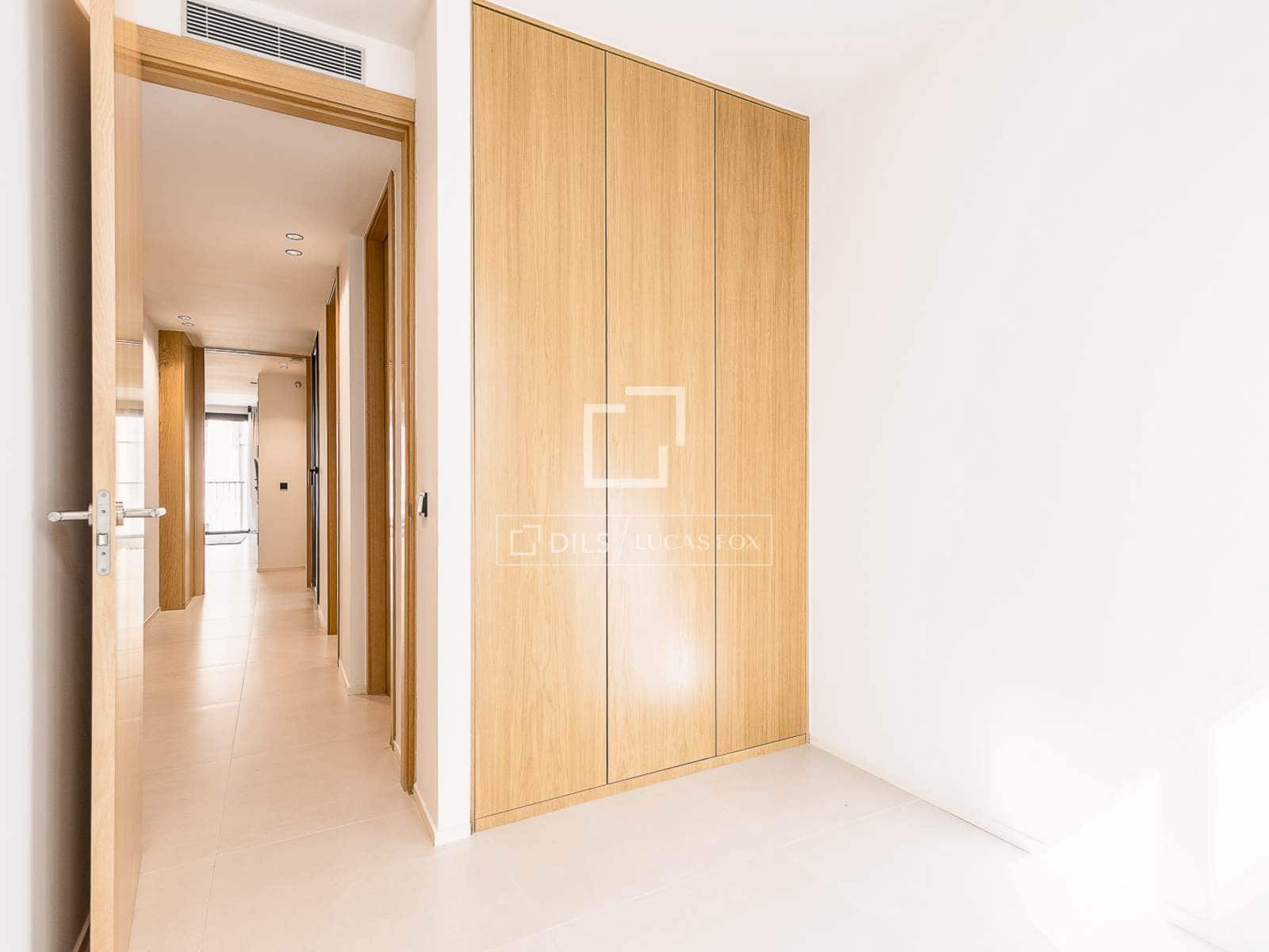 2 slaapkamer Appartement te koop in Barcelona stad met zwembad - € 635.000 (Ref: 10007740)