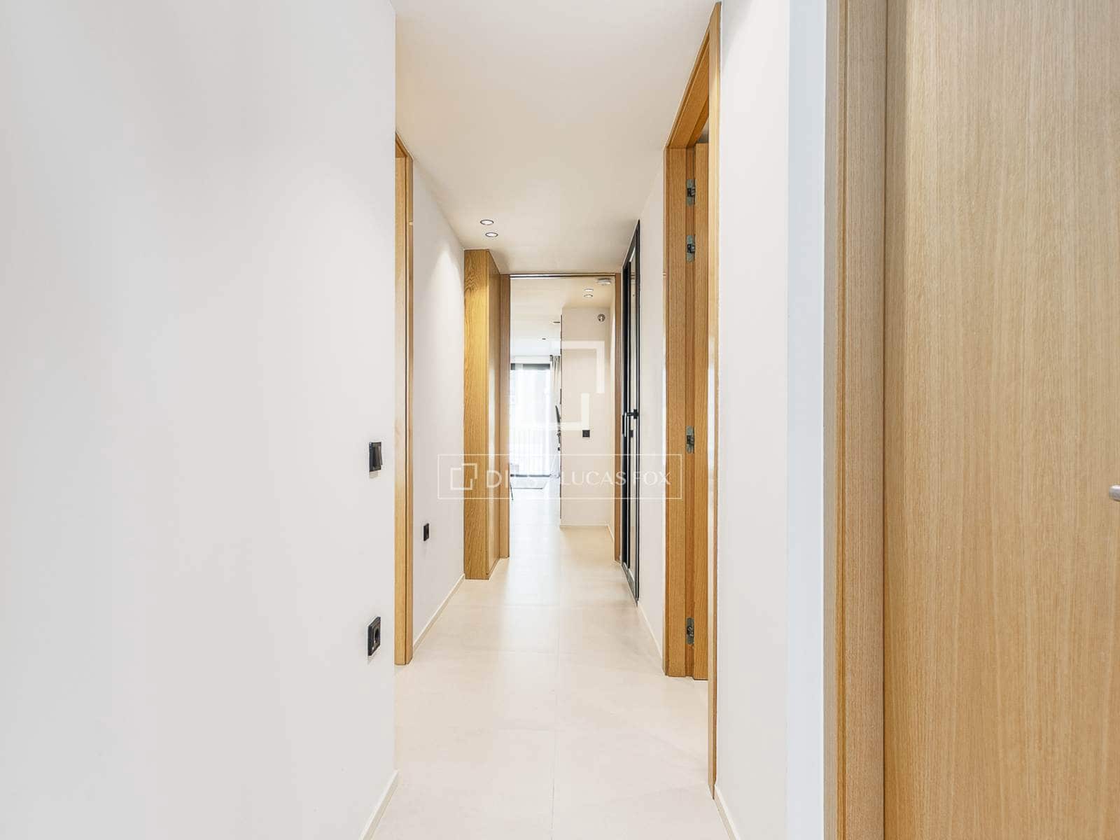 2 slaapkamer Appartement te koop in Barcelona stad met zwembad - € 635.000 (Ref: 10007740)