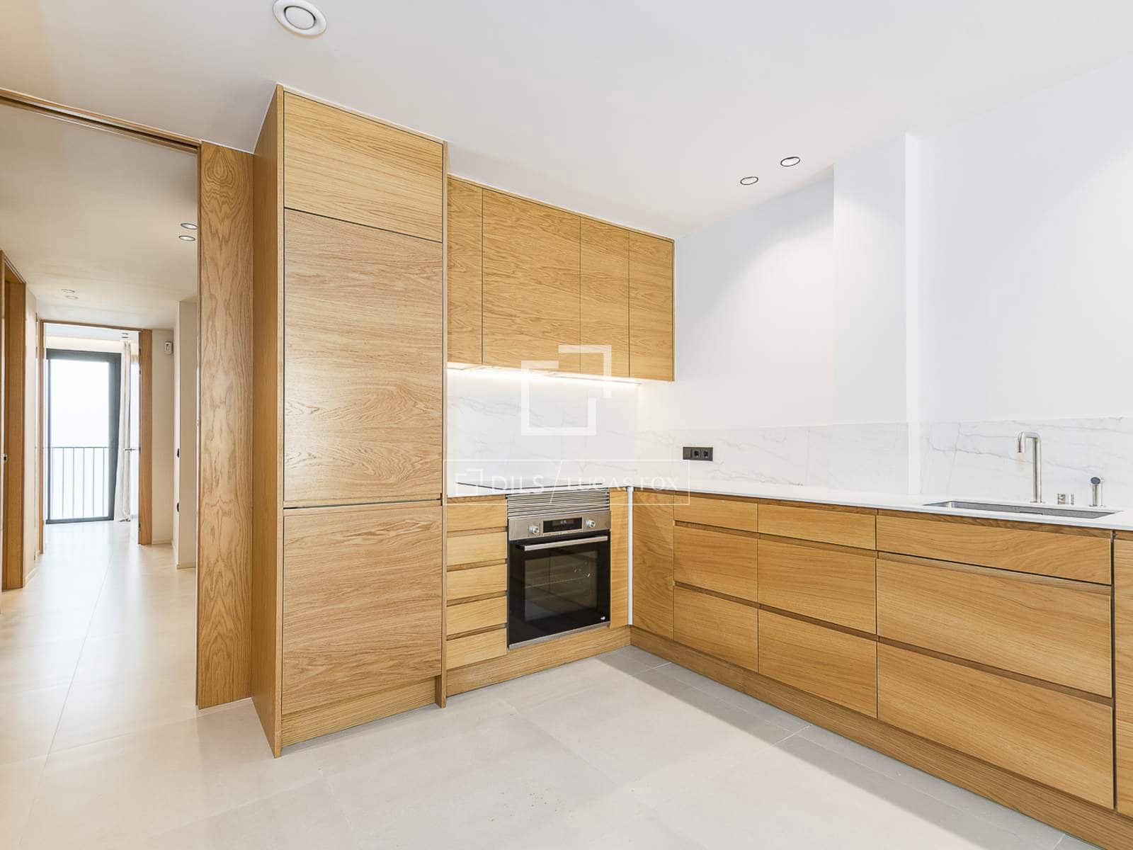 2 slaapkamer Appartement te koop in Barcelona stad met zwembad - € 635.000 (Ref: 10007740)