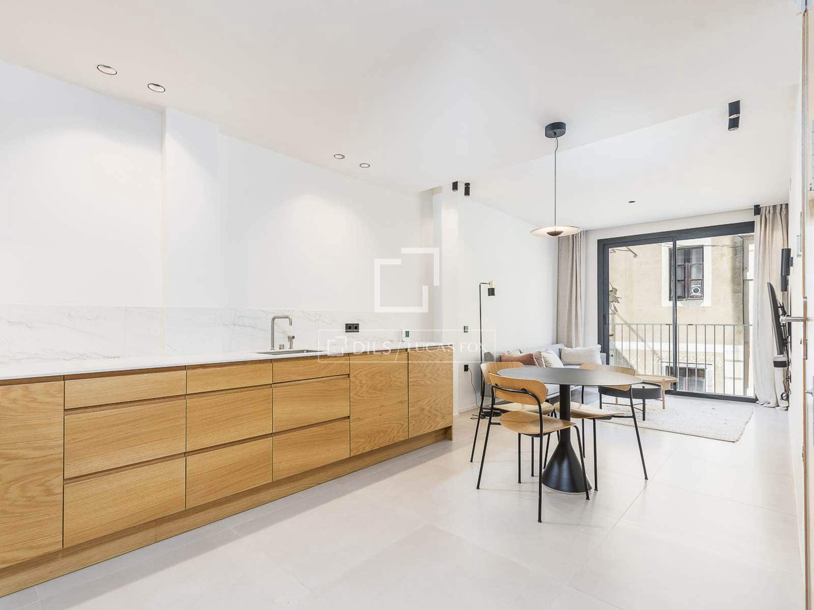 2 slaapkamer Appartement te koop in Barcelona stad met zwembad - € 635.000 (Ref: 10007740)