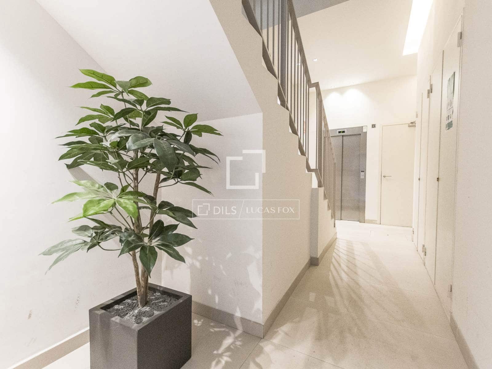 2 slaapkamer Appartement te koop in Barcelona stad met zwembad - € 635.000 (Ref: 10007740)