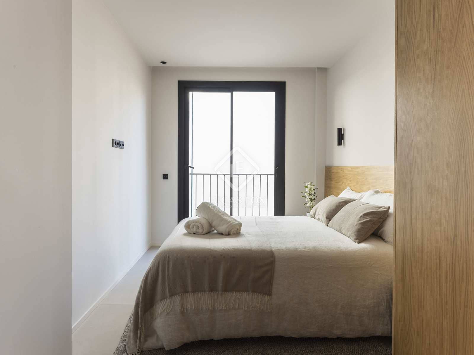 2 slaapkamer Appartement te koop in Barcelona stad met zwembad - € 635.000 (Ref: 10007740)