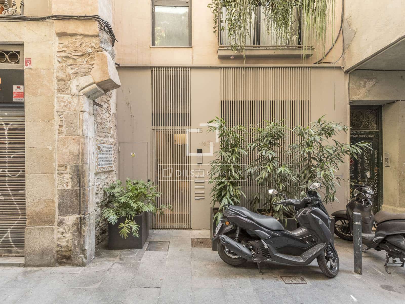 2 slaapkamer Appartement te koop in Barcelona stad met zwembad - € 635.000 (Ref: 10007740)