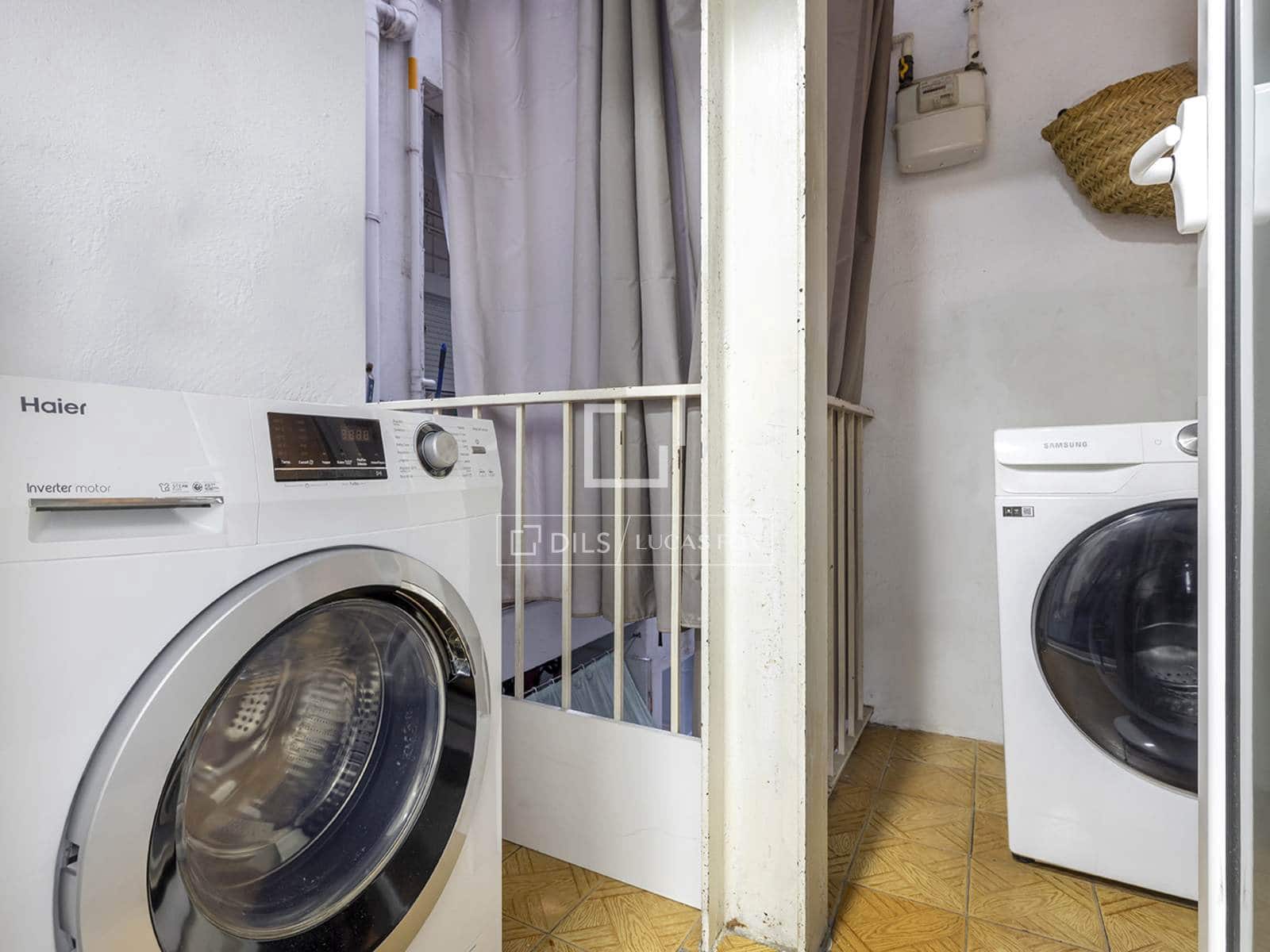 Appartement de 2 chambres à louer à Barcelone ville avec garage - 2 500 € (Ref: 10007876)