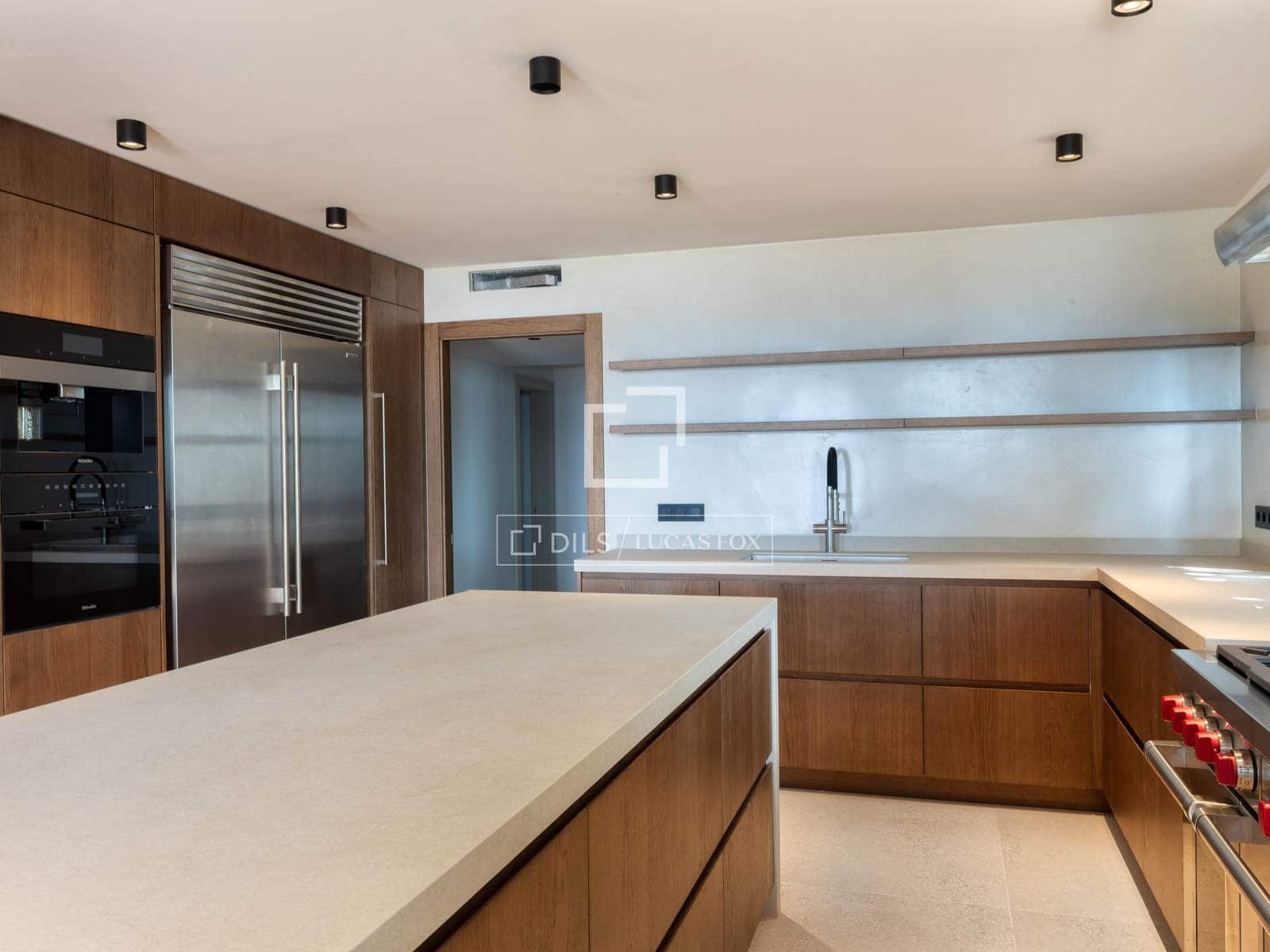 7 sypialnia Willa na sprzedaż w Lloret de Mar z basenem garażem - 5 995 000 € (Ref: 10007877)