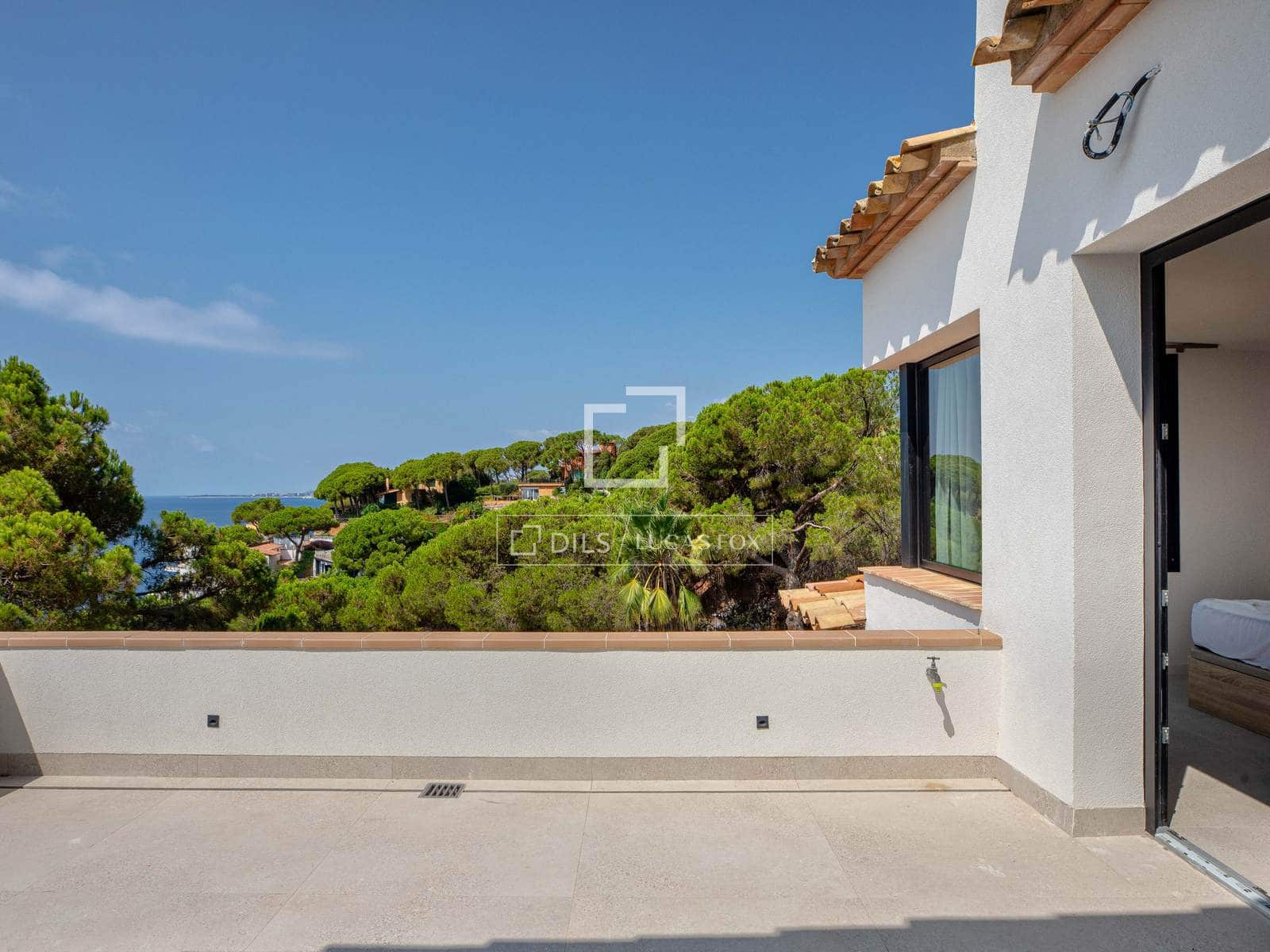 7 sypialnia Willa na sprzedaż w Lloret de Mar z basenem garażem - 5 995 000 € (Ref: 10007877)