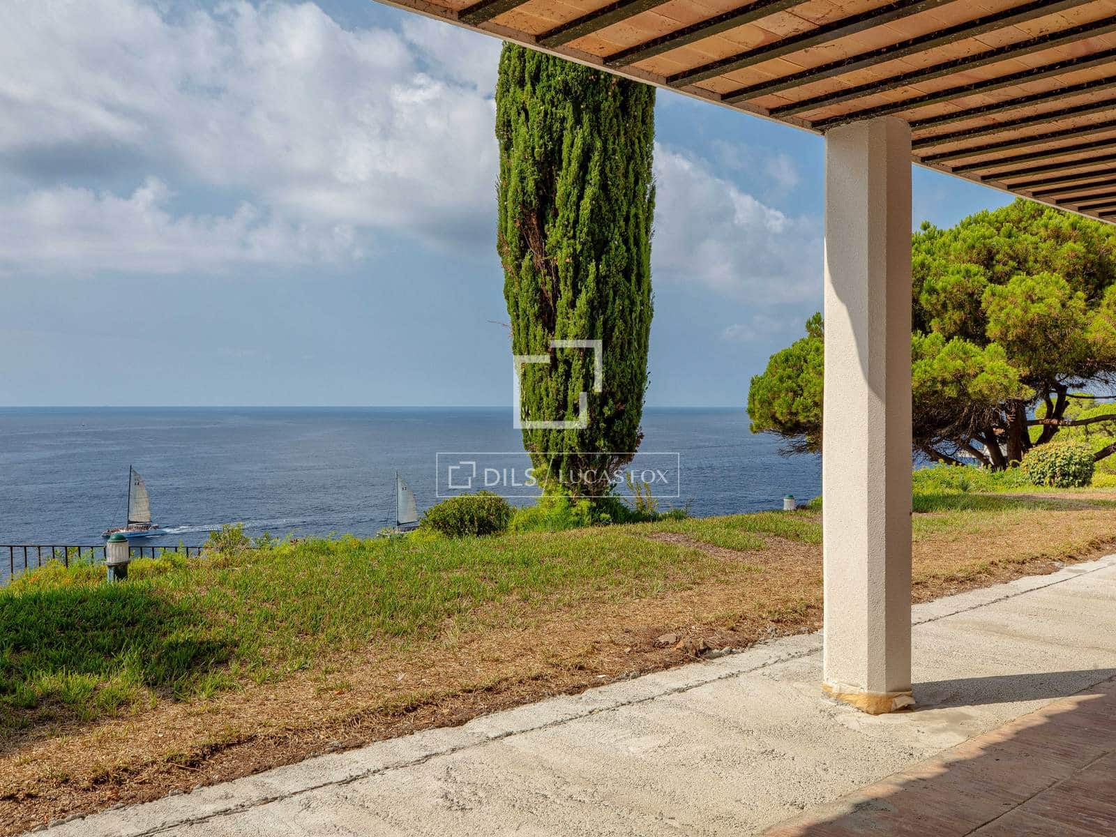 7 sypialnia Willa na sprzedaż w Lloret de Mar z basenem garażem - 5 995 000 € (Ref: 10007877)