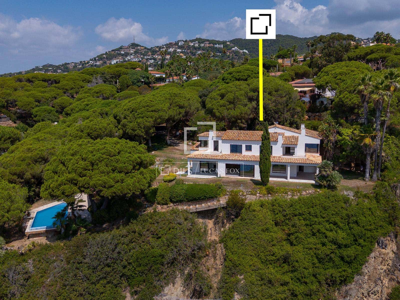 7 sypialnia Willa na sprzedaż w Lloret de Mar z basenem garażem - 5 995 000 € (Ref: 10007877)