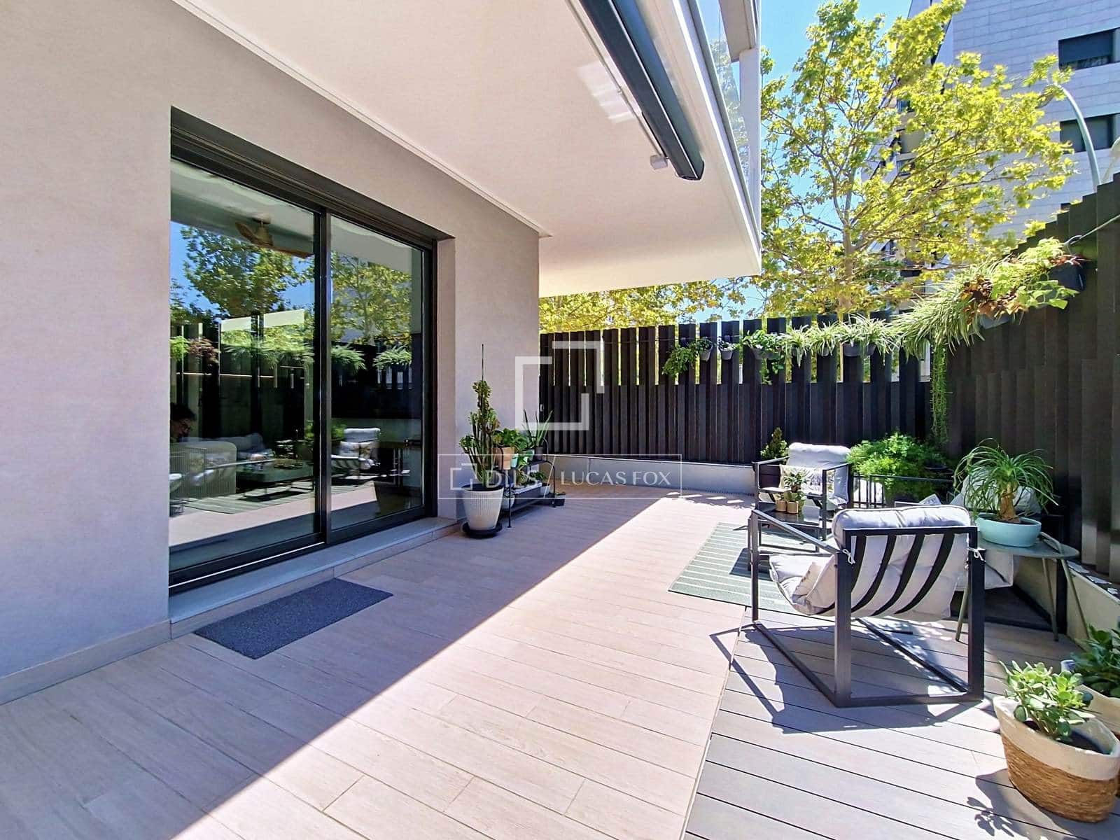 3 sypialnia Apartament na sprzedaż w Vilanova i la Geltru z basenem garażem - 620 000 € (Ref: 10007881)