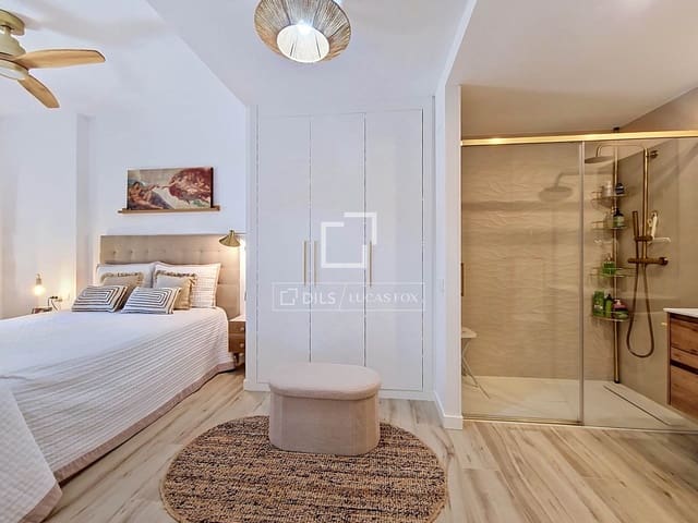 3 sypialnia Apartament na sprzedaż w Vilanova i la Geltrú z basenem garażem - 620 000 € (Ref: 10007881)