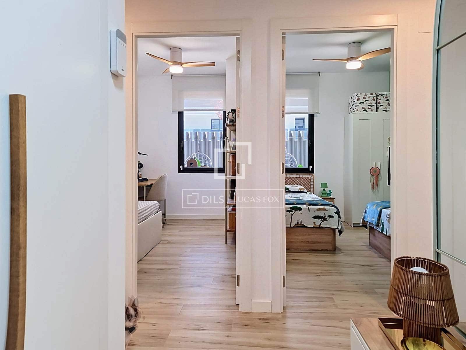 3 sypialnia Apartament na sprzedaż w Vilanova i la Geltru z basenem garażem - 620 000 € (Ref: 10007881)