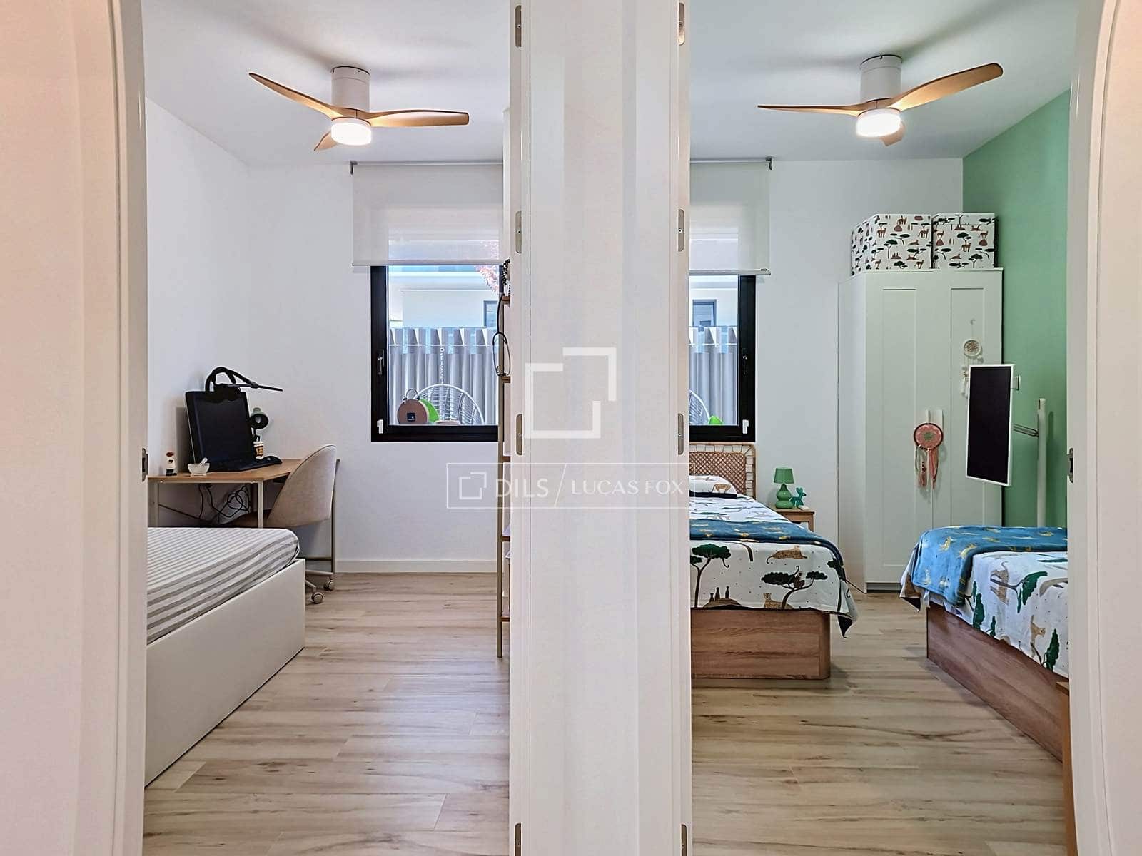 3 sypialnia Apartament na sprzedaż w Vilanova i la Geltru z basenem garażem - 620 000 € (Ref: 10007881)