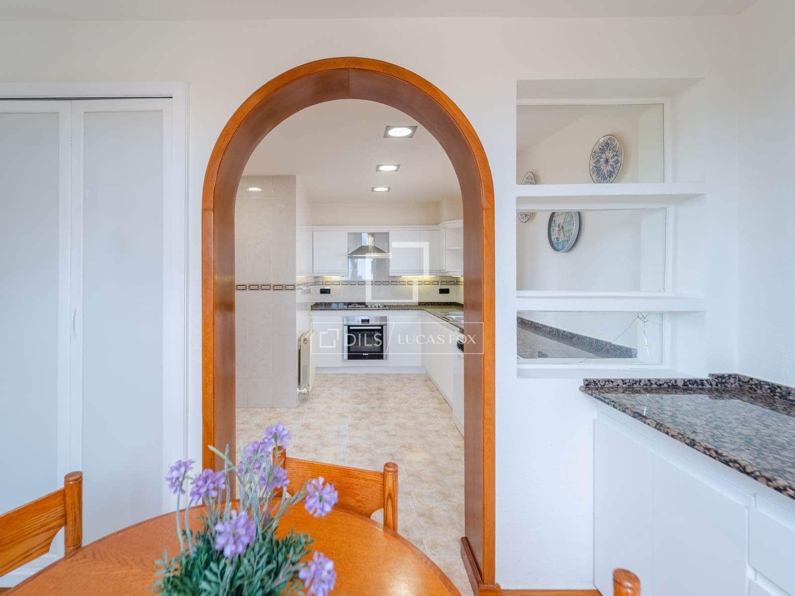 4 bedroom Villa for rent in La Pobla de Farnals with pool garage - € 3,950 (Ref: 10007882)