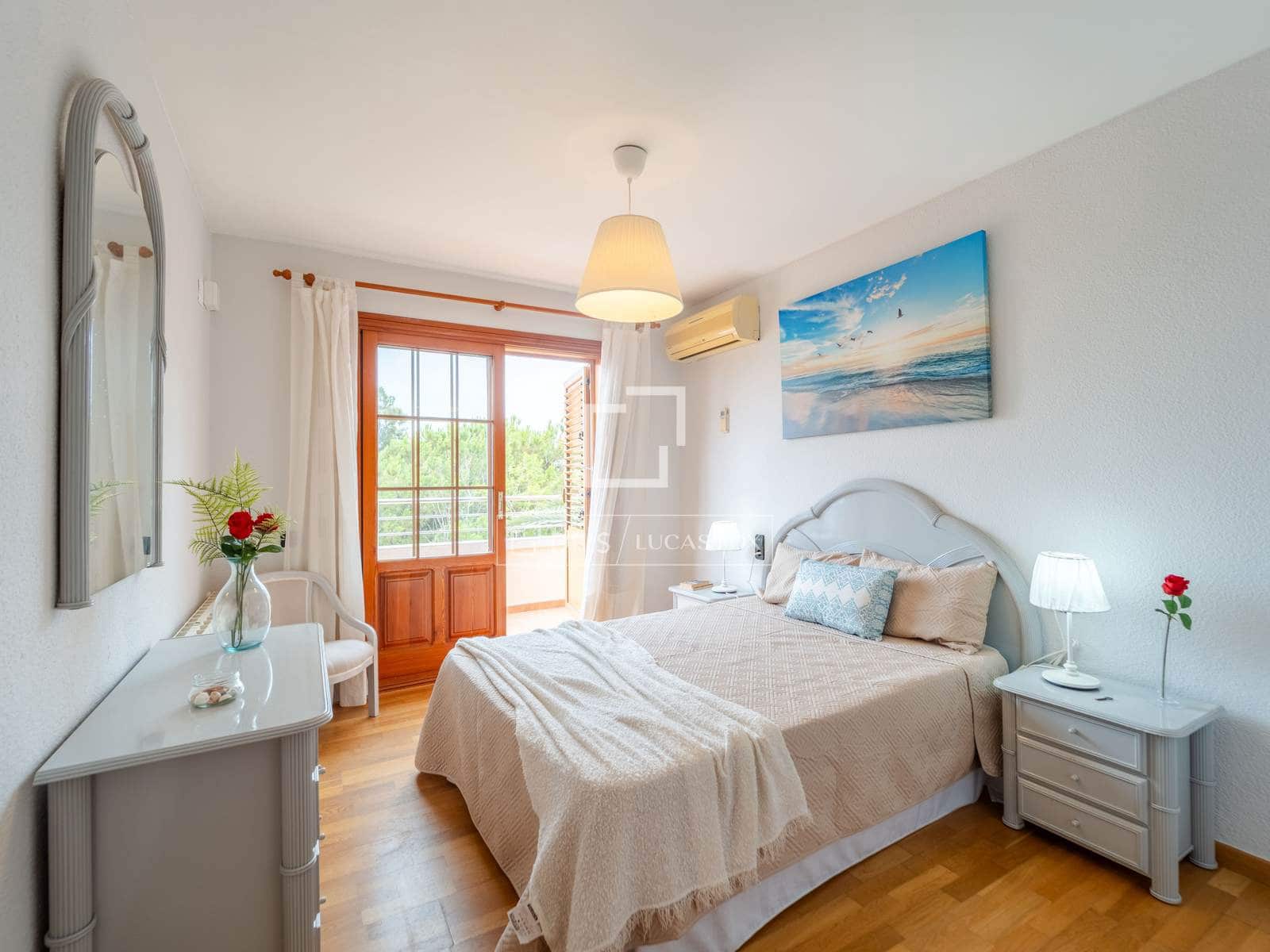 4 bedroom Villa for rent in La Pobla de Farnals with pool garage - € 3,950 (Ref: 10007882)