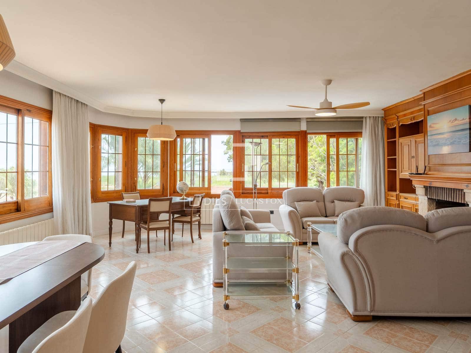 4 bedroom Villa for rent in La Pobla de Farnals with pool garage - € 3,950 (Ref: 10007882)