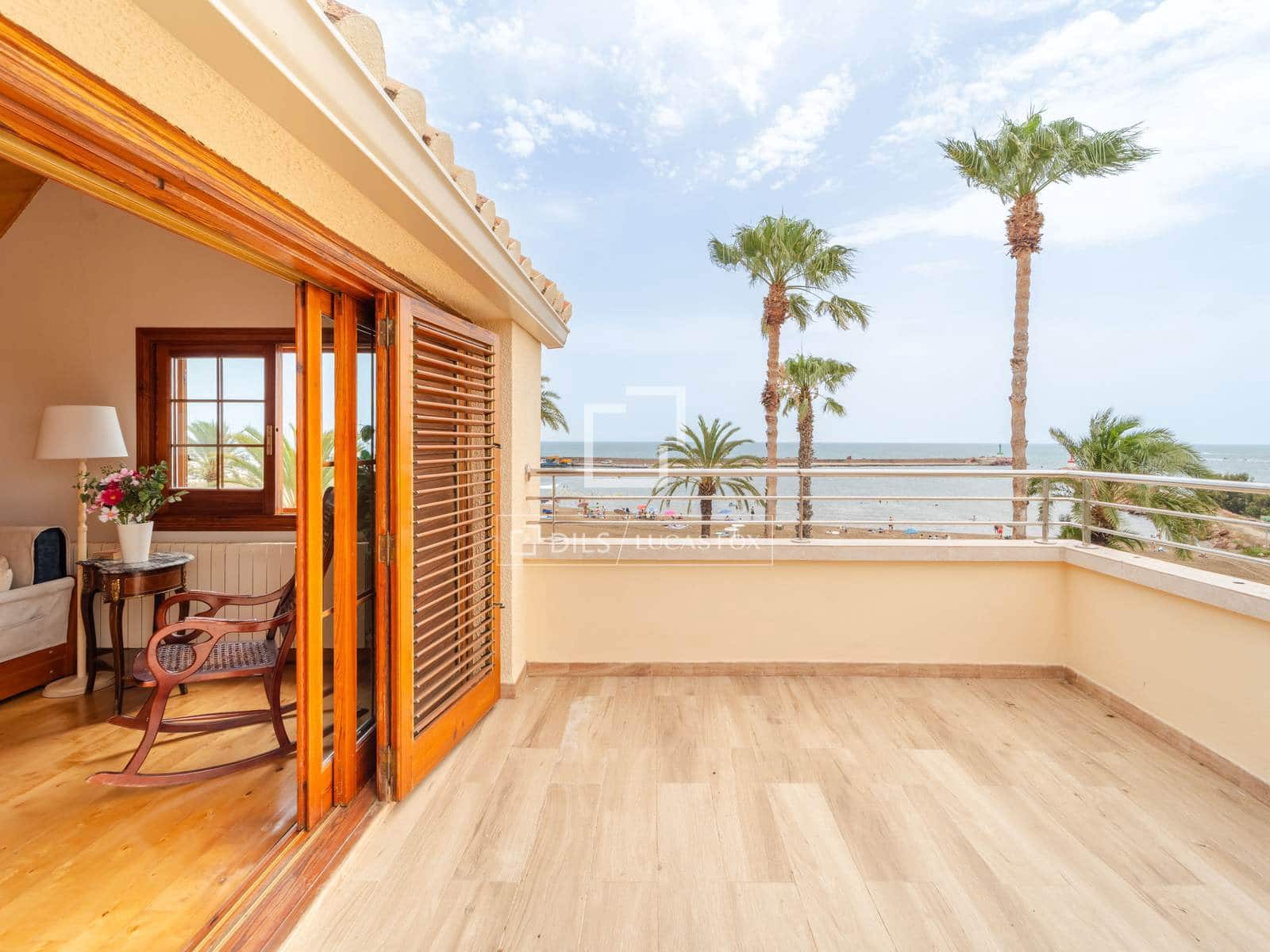 4 bedroom Villa for rent in La Pobla de Farnals with pool garage - € 3,950 (Ref: 10007882)
