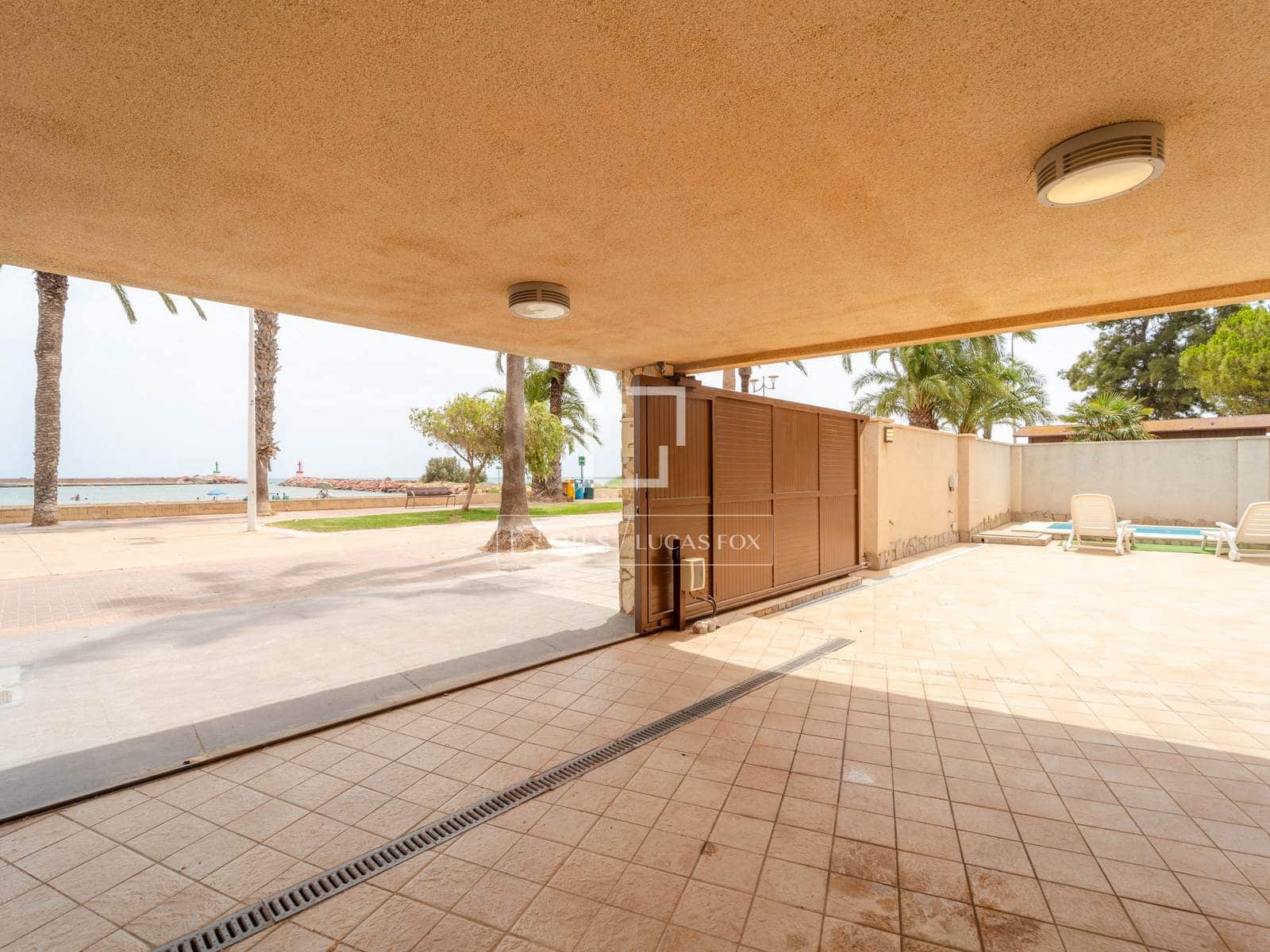 4 bedroom Villa for rent in La Pobla de Farnals with pool garage - € 3,950 (Ref: 10007882)