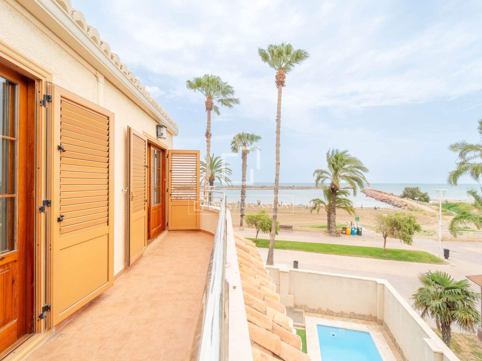 4 bedroom Villa for rent in La Pobla de Farnals with pool garage - € 3,950 (Ref: 10007882)