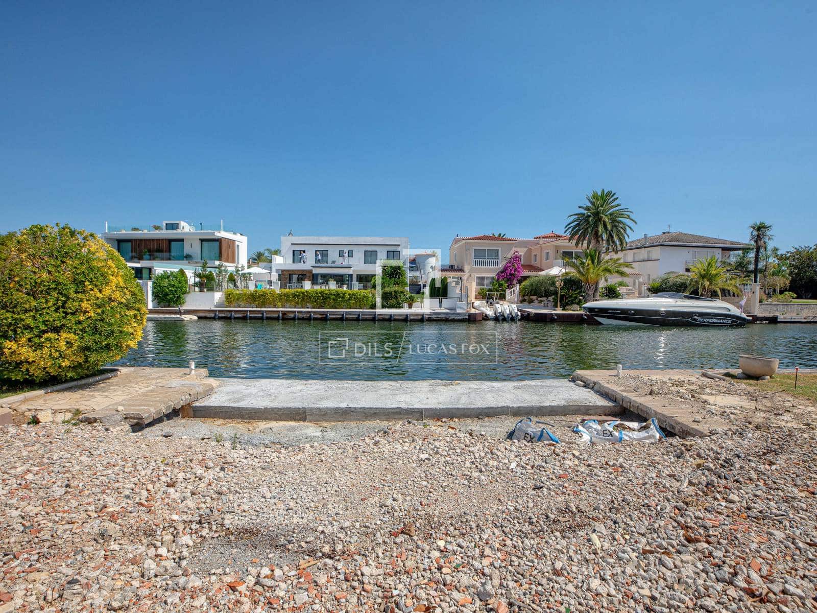 Tomt till salu i Castello d'Empuries - 750 000 € (Ref: 10008003)
